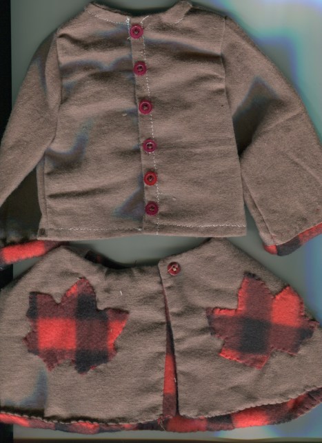 jacket-back-and-reversible-cape