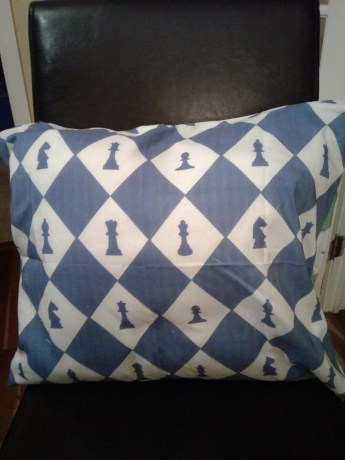 Chess pillow blue and white side